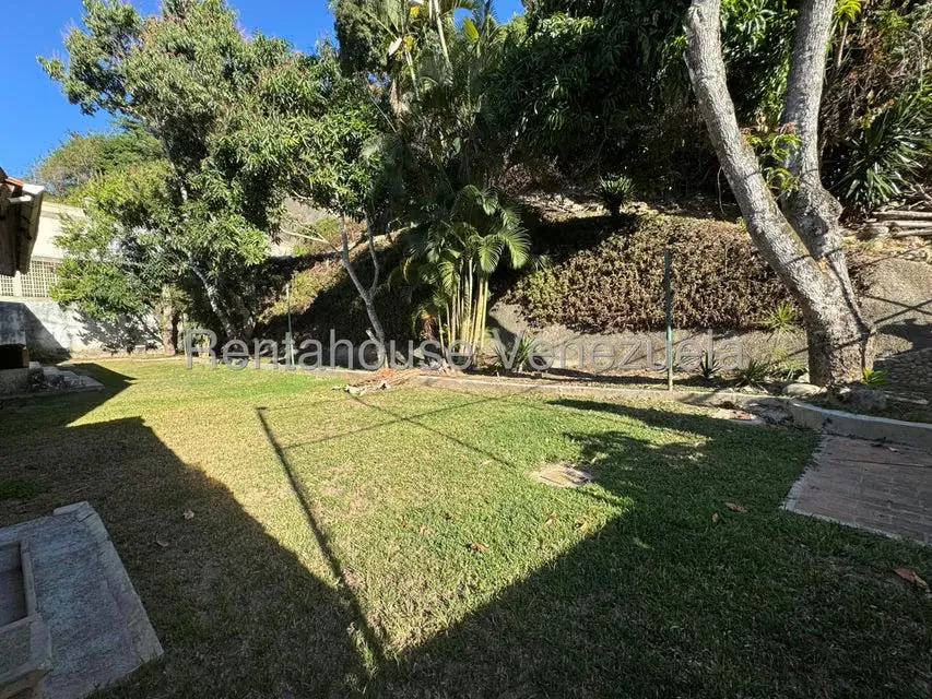 Casa (Multipes Niveles) en Venta en Prados del Este, Distrito Metropolitano - 59