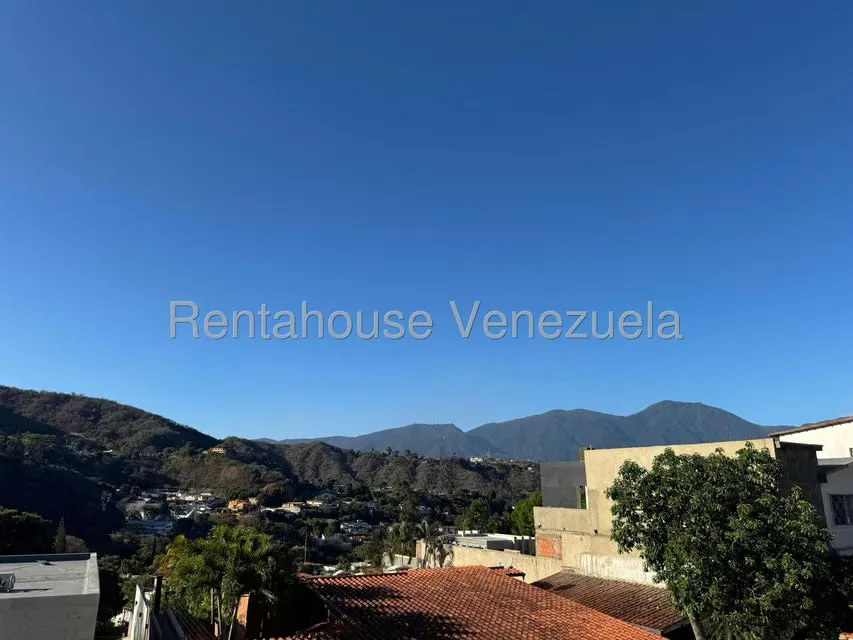 Casa (Multipes Niveles) en Venta en Prados del Este, Distrito Metropolitano - 62