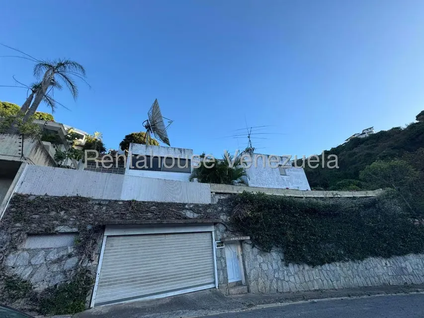 Casa (Multipes Niveles) en Venta en Prados del Este, Distrito Metropolitano - 67