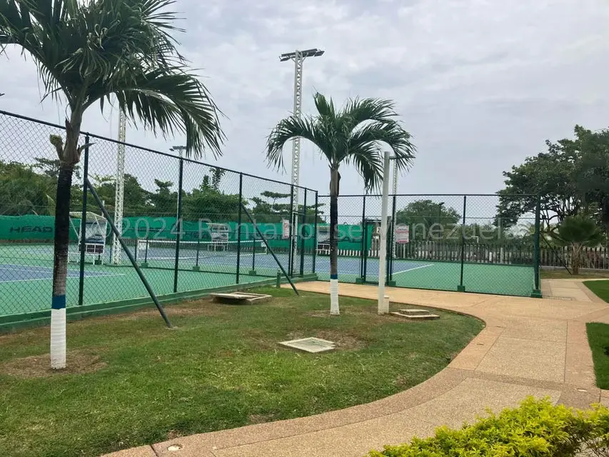 Apartamento (1 Nivel) en Venta en Agua Sal, Miranda - 12