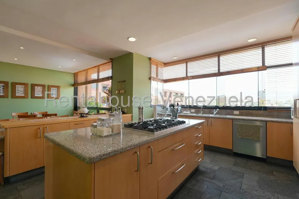Apartamento (Penthouse) en Venta en Colinas de Valle Arriba, Distrito Metropolitano - 15