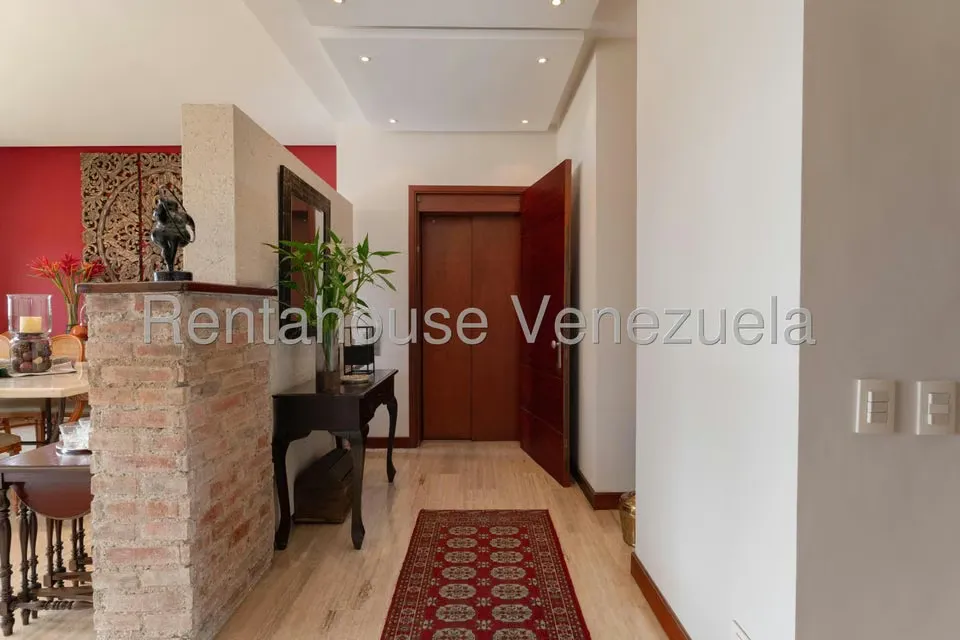 Apartamento (Penthouse) en Venta en Colinas de Valle Arriba, Distrito Metropolitano - 17