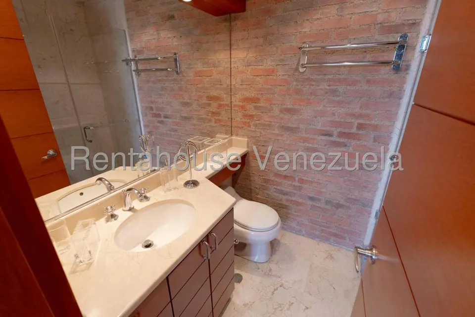 Apartamento (Penthouse) en Venta en Colinas de Valle Arriba, Distrito Metropolitano - 33