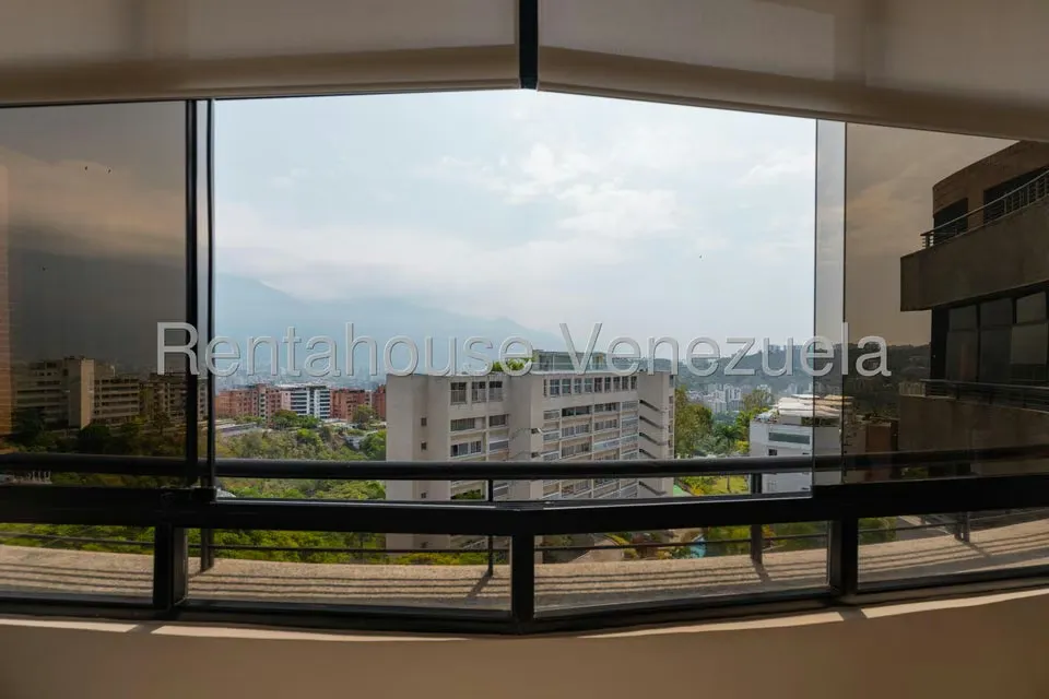 Apartamento (Penthouse) en Venta en Colinas de Valle Arriba, Distrito Metropolitano - 42