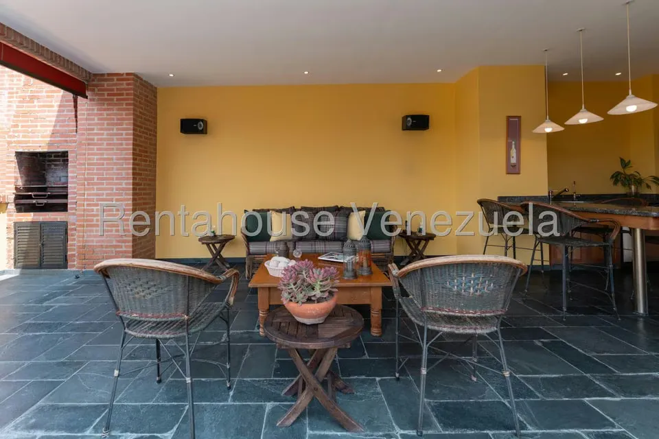 Apartamento (Penthouse) en Venta en Colinas de Valle Arriba, Distrito Metropolitano - 55
