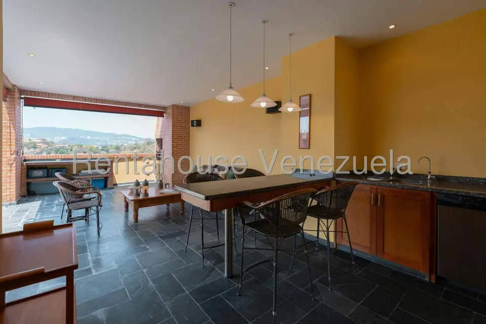 Apartamento (Penthouse) en Venta en Colinas de Valle Arriba, Distrito Metropolitano - 56
