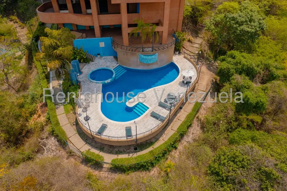 Apartamento (Penthouse) en Venta en Colinas de Valle Arriba, Distrito Metropolitano - 61