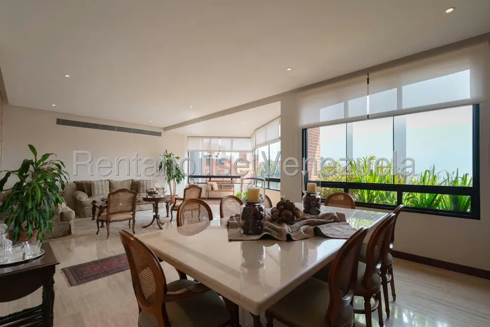 Apartamento (Penthouse) en Venta en Colinas de Valle Arriba, Distrito Metropolitano - 8