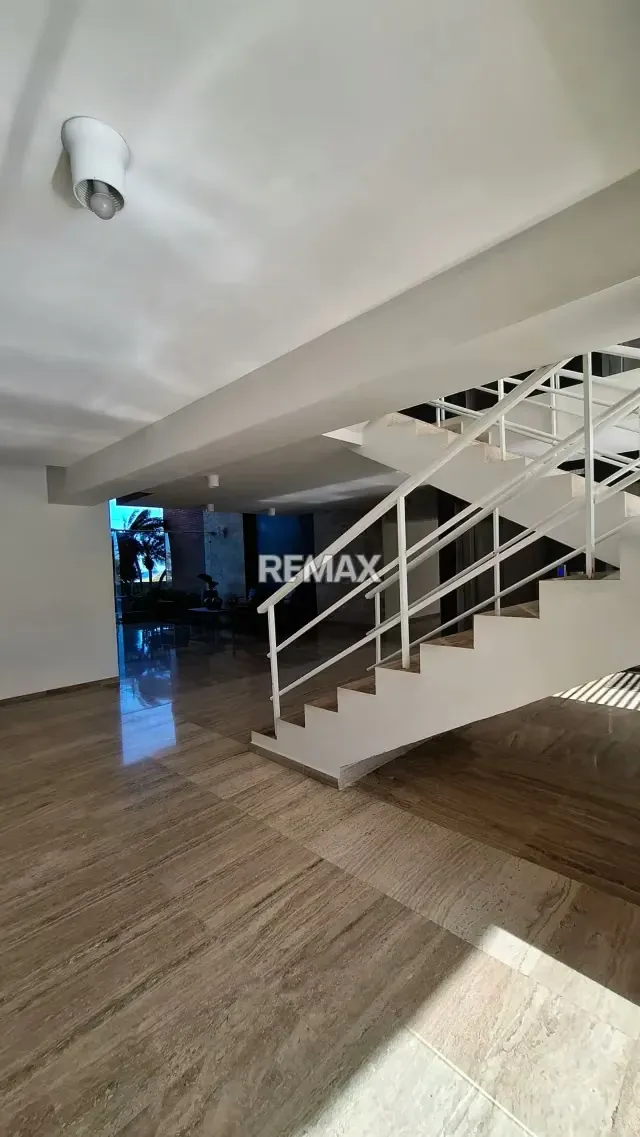 Apartamento En Venta De Lujo Con Diseño Moderno En La Isla De Margarita - Frente Al Downtown. - 12