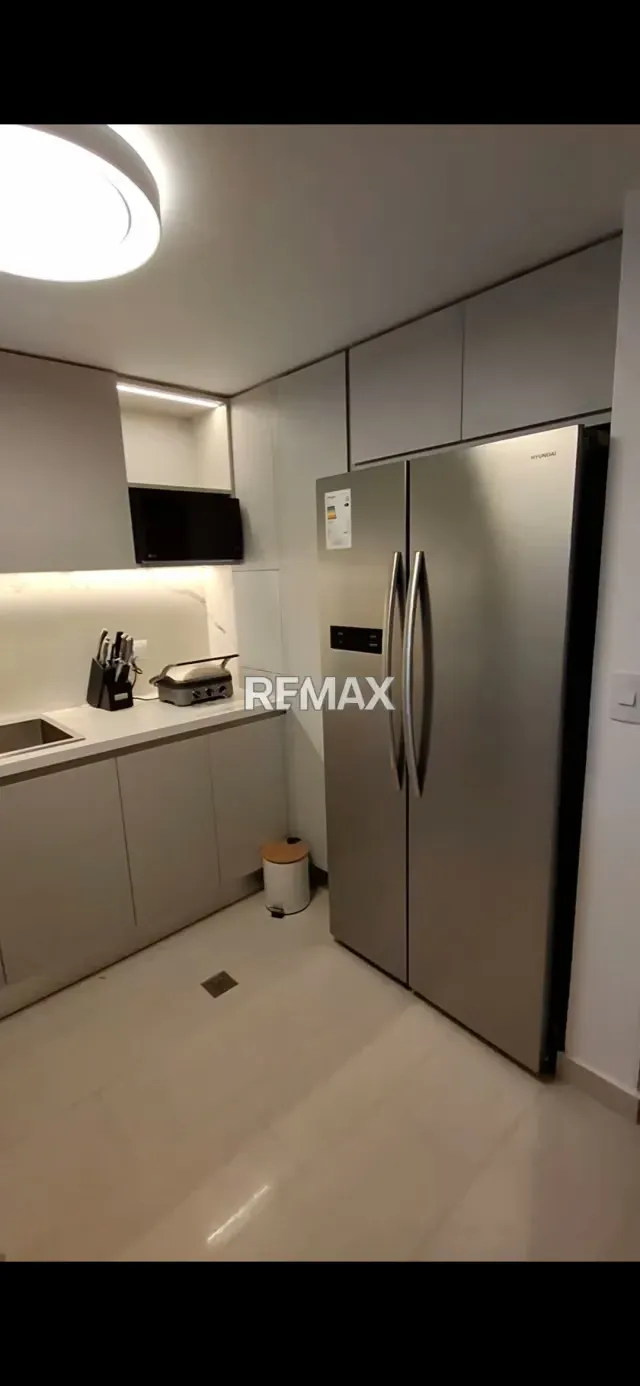 Apartamento En Venta De Lujo Con Diseño Moderno En La Isla De Margarita - Frente Al Downtown. - 5