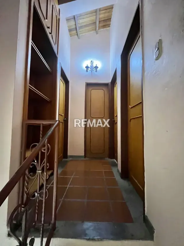 Disponible para alquiler casa tipo thownhouse zona de llano alto - 7