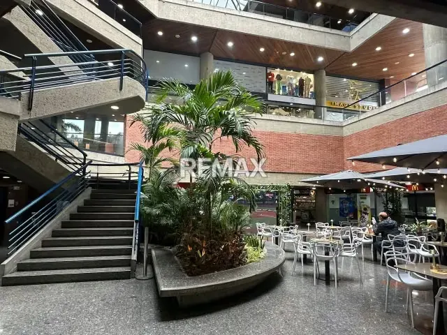 LOCAL COMERCIAL C.C. SANTA FE 30 MTS ALQUILER - 5