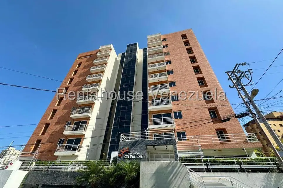 Apartamento (1 Nivel) en Alquiler en Del Este, Lara - 2