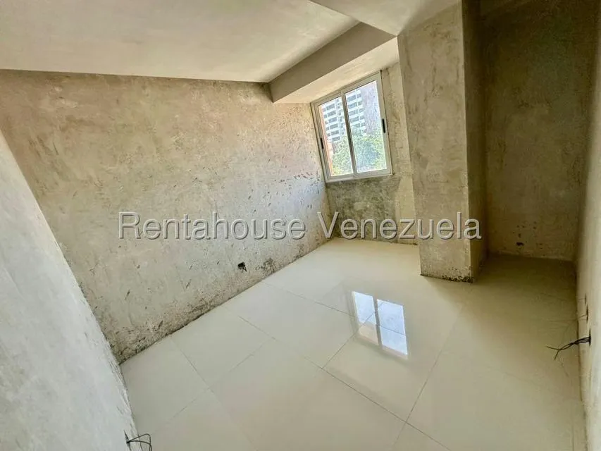 Apartamento (1 Nivel) en Alquiler en Del Este, Lara - 16