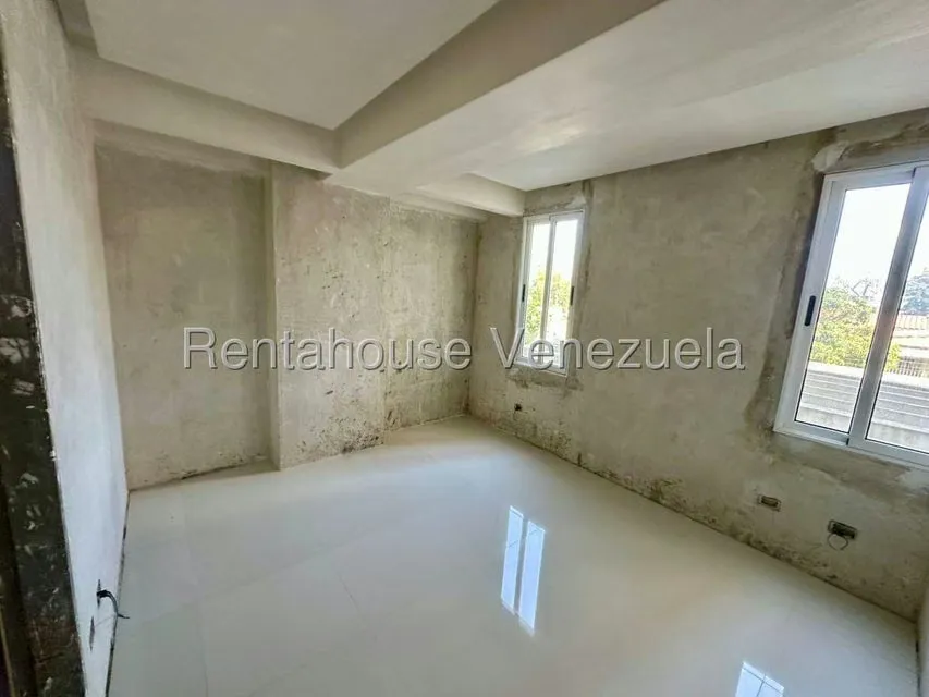 Apartamento (1 Nivel) en Alquiler en Del Este, Lara - 19