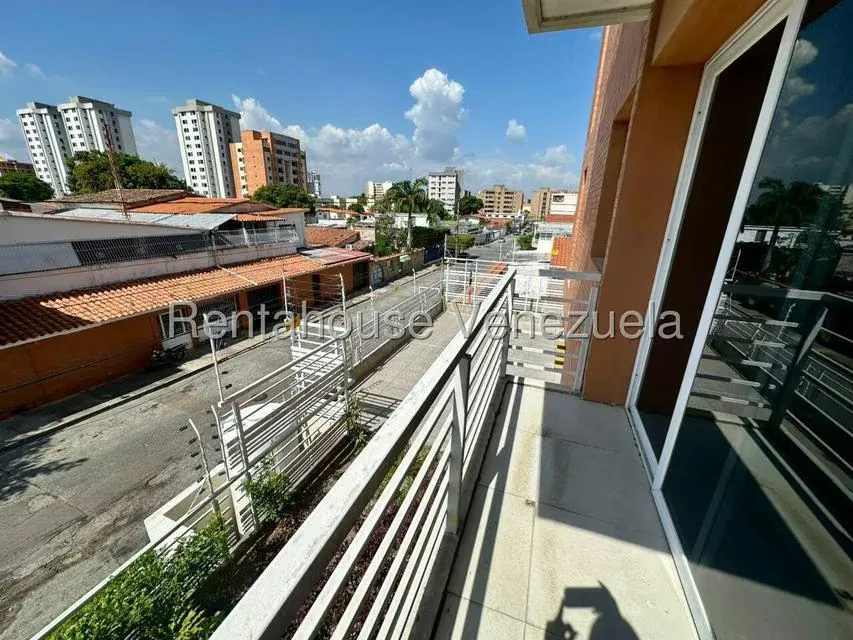 Apartamento (1 Nivel) en Alquiler en Del Este, Lara - 25