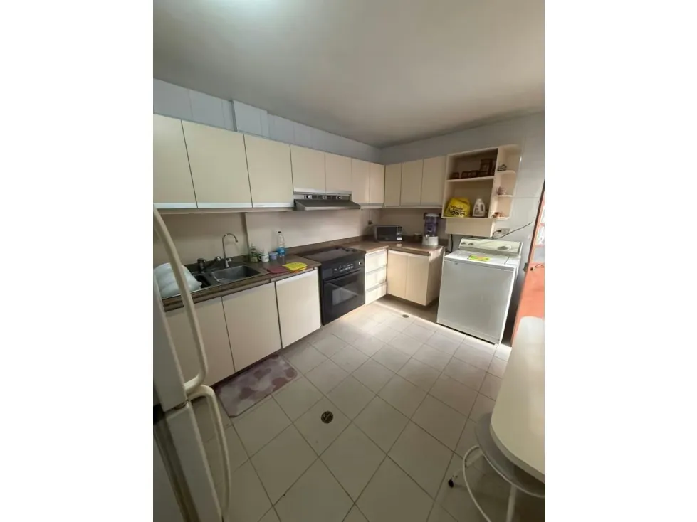 Vendo casa 300m2 4h/4b/2p La Trinidad 8318 - 9