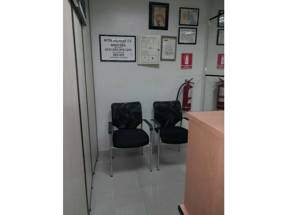 Vendo oficina 384m2 El Recreo 9367 - 9
