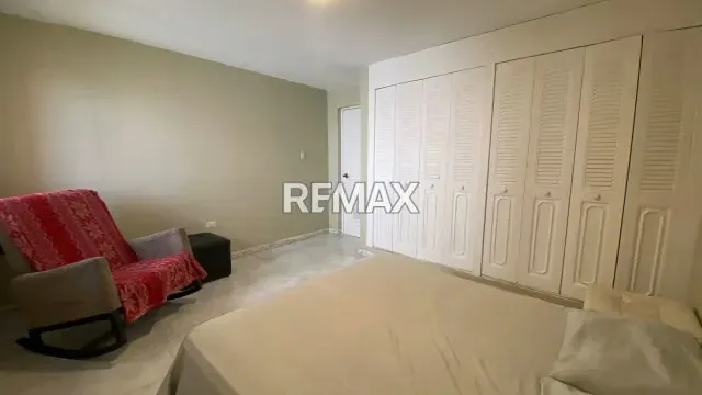 APARTAMENTO EDIF. PATRICIA ZONA NORTE LAGO MAR BEACH - 12