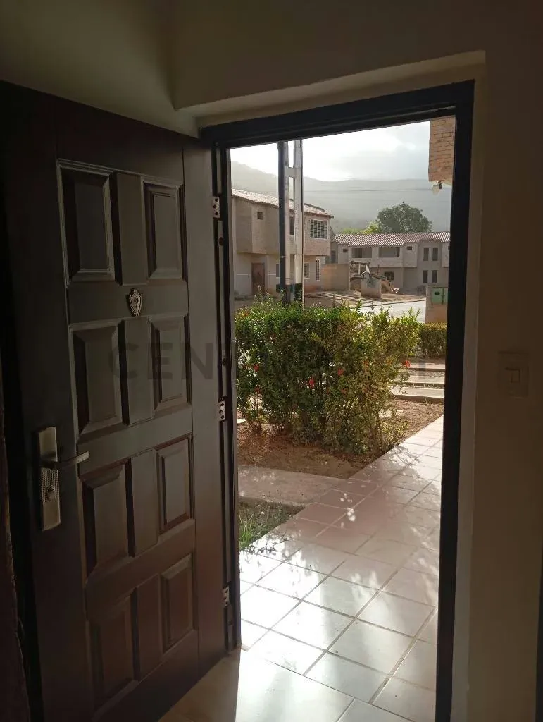 Inmobiliaria global Margarita ofrece para la Venta TH, en el valle - 18