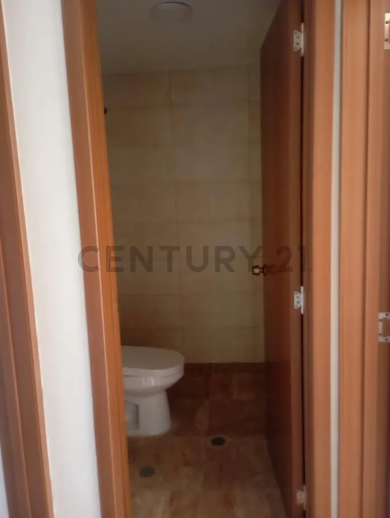Inmobiliaria global Margarita ofrece para la Venta TH, en el valle - 21