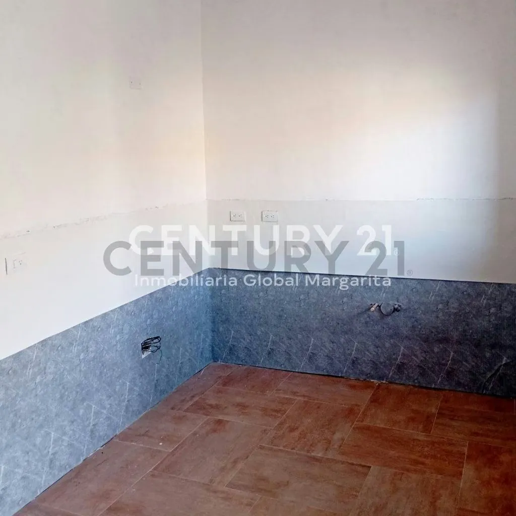 Inmobiliaria global Margarita ofrece para la Venta TH, en el valle - 4