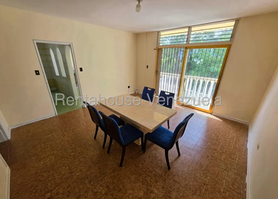 Casa (Multipes Niveles) en Venta en Macaracuay, Distrito Metropolitano - 21