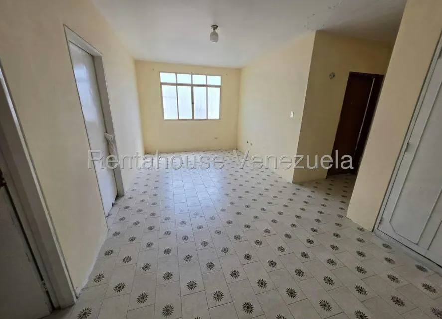 Casa (Multipes Niveles) en Venta en Macaracuay, Distrito Metropolitano - 9
