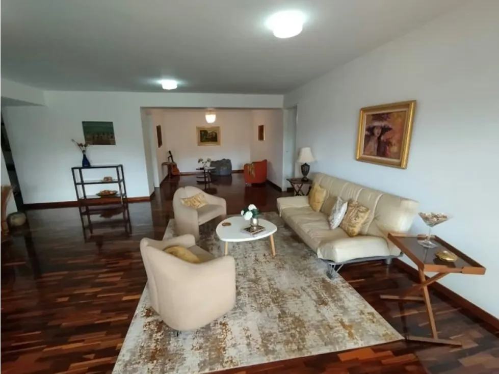 Vendo apartamento 196m2 Los Naranjos 0858 - 4
