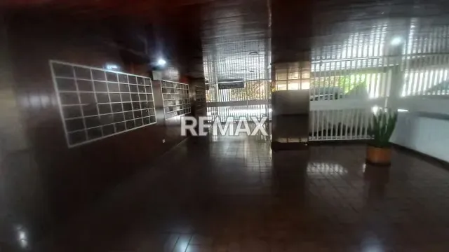 SE VENDE APARTAMENTO EN CLNAS DE SANTA MONICA - 3