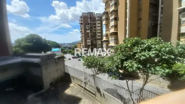 SE VENDE APARTAMENTO EN CLNAS DE SANTA MONICA - 6