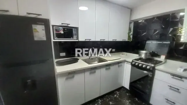 SE VENDE APARTAMENTO EN CLNAS DE SANTA MONICA - 9
