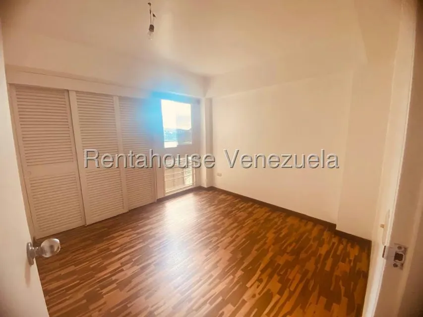 Apartamento (1 Nivel) en Venta en Los Samanes, Distrito Metropolitano - 15