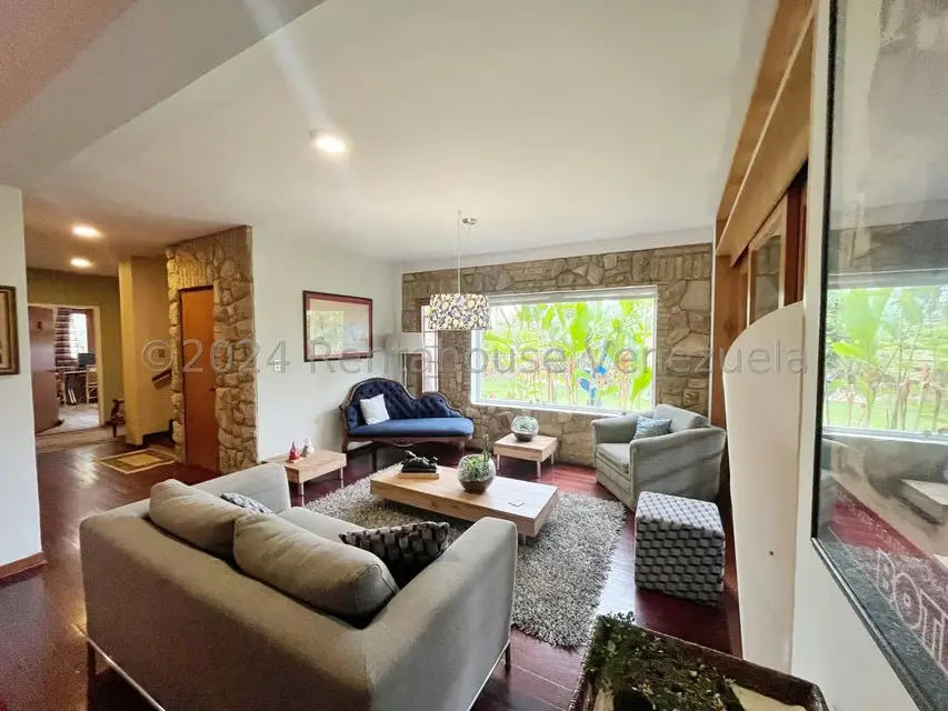 Casa (Multipes Niveles) en Venta en Oripoto, Distrito Metropolitano - 17