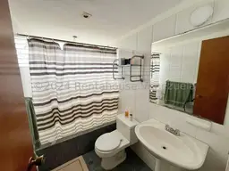 Vista 44