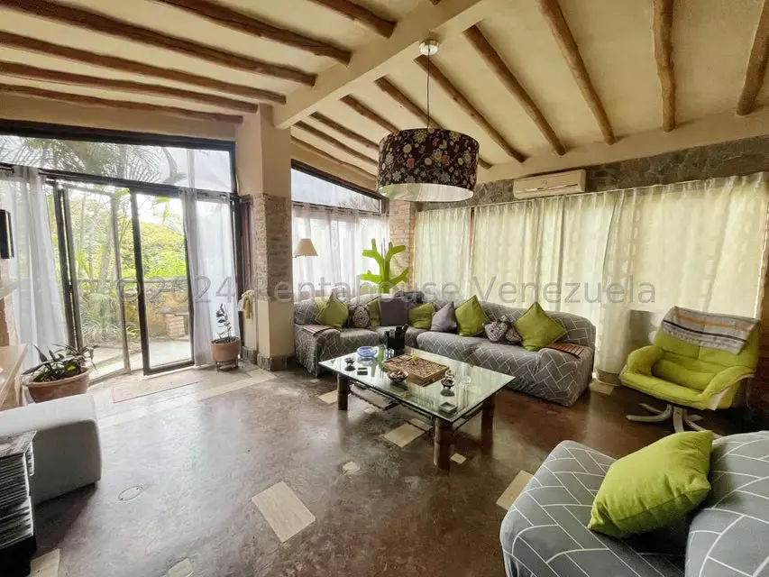 Casa (Multipes Niveles) en Venta en Oripoto, Distrito Metropolitano - 5