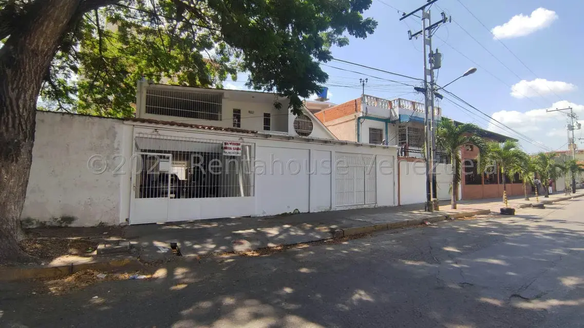 Casa (Multipes Niveles) en Venta en Los Nisperos, Aragua - 56