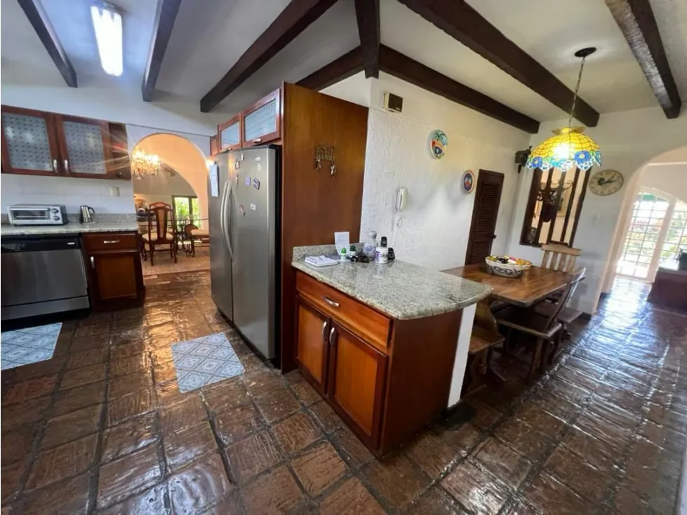 Vendo casa 500m2 Lomas De La Lagunita 7423 - 7