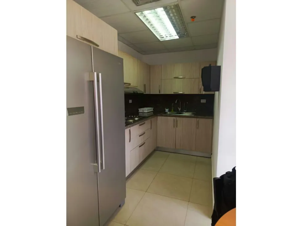 Se alquila oficina 315m2 Las Mercedes (Eurobuilding) 9221 - 15