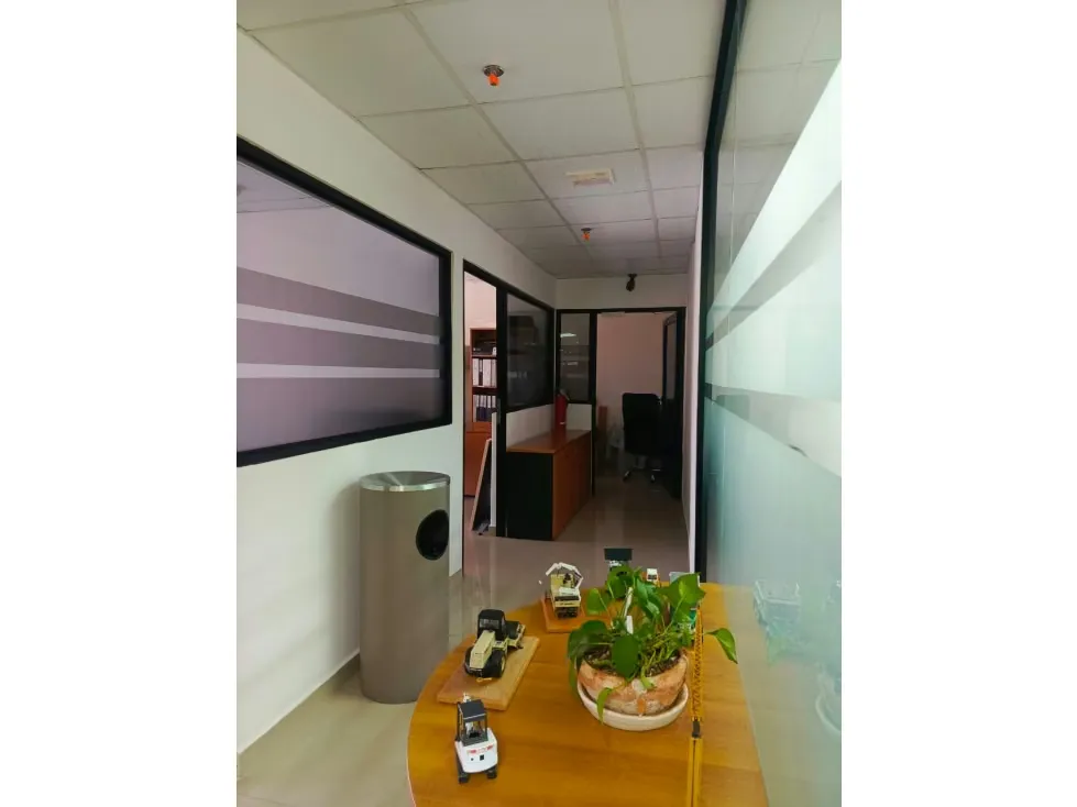 Se alquila oficina 315m2 Las Mercedes (Eurobuilding) 9221 - 16