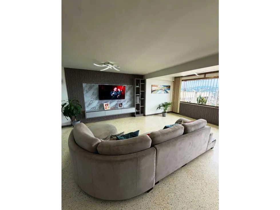 APARTAMENTO - SAN BERNARDINO - 142 Mts2 - 5
