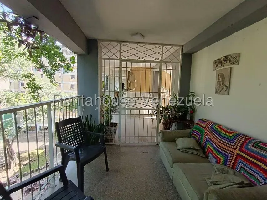 Apartamento (1 Nivel) en Venta en Kerdell, Carabobo - 2