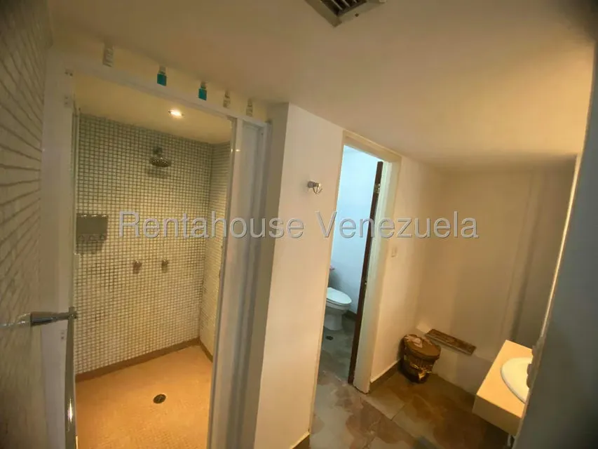 Casa (Multipes Niveles) en Venta en Club de Campo, Miranda - 26