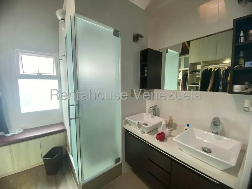Casa (Multipes Niveles) en Venta en Club de Campo, Miranda - 41