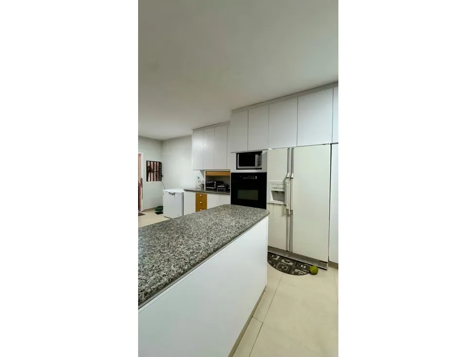 Vendo apartamento 240m2 La Trinidad Monterrey 4955 - 11