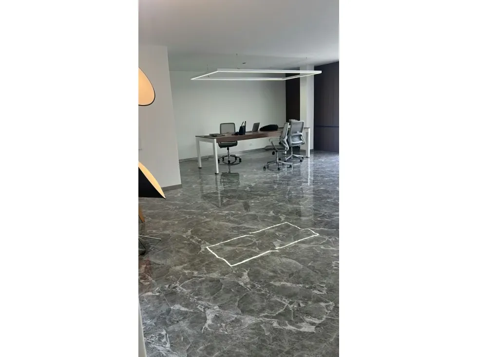 PRADOS DEL ESTE/oficina 200/ casa remodelada/ amplio.estacionamiento - 11