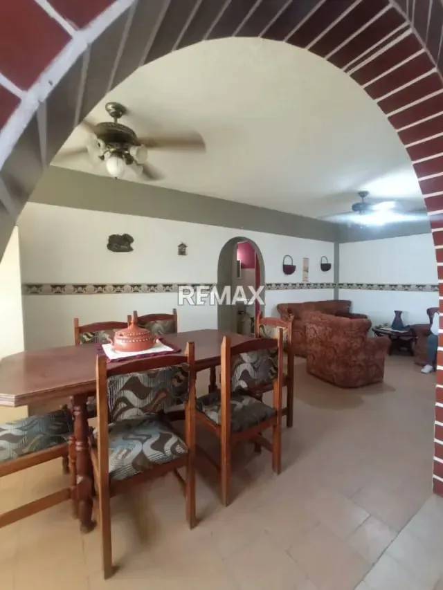 AMPLIO APARTAMENTO EN VENTA ZONA CENTRO CALLE 38 BARQUISIMETO