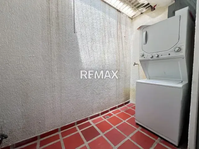 Town house en venta en Villa Niza, Sector El Perú, San Francisco - 11