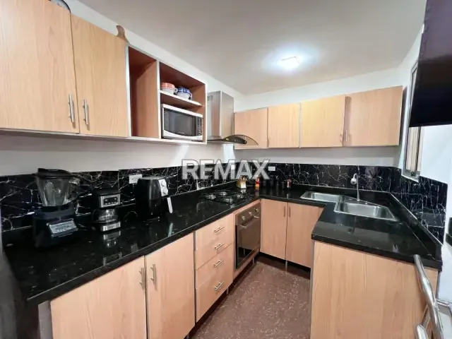 Town house en venta en Villa Niza, Sector El Perú, San Francisco - 8