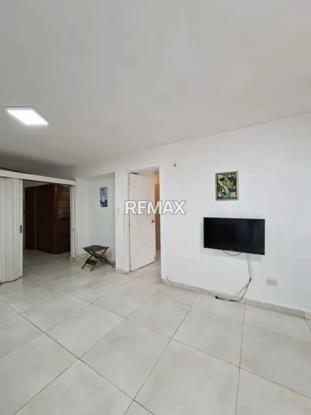 En Venta Apartamento Urb. Jorge Coll – Municipio Maneiro - 6